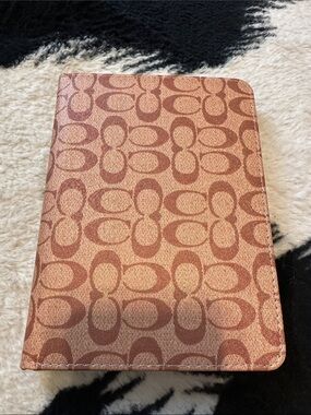 Coach Metallic Rose Signature Tablet Sleeve
